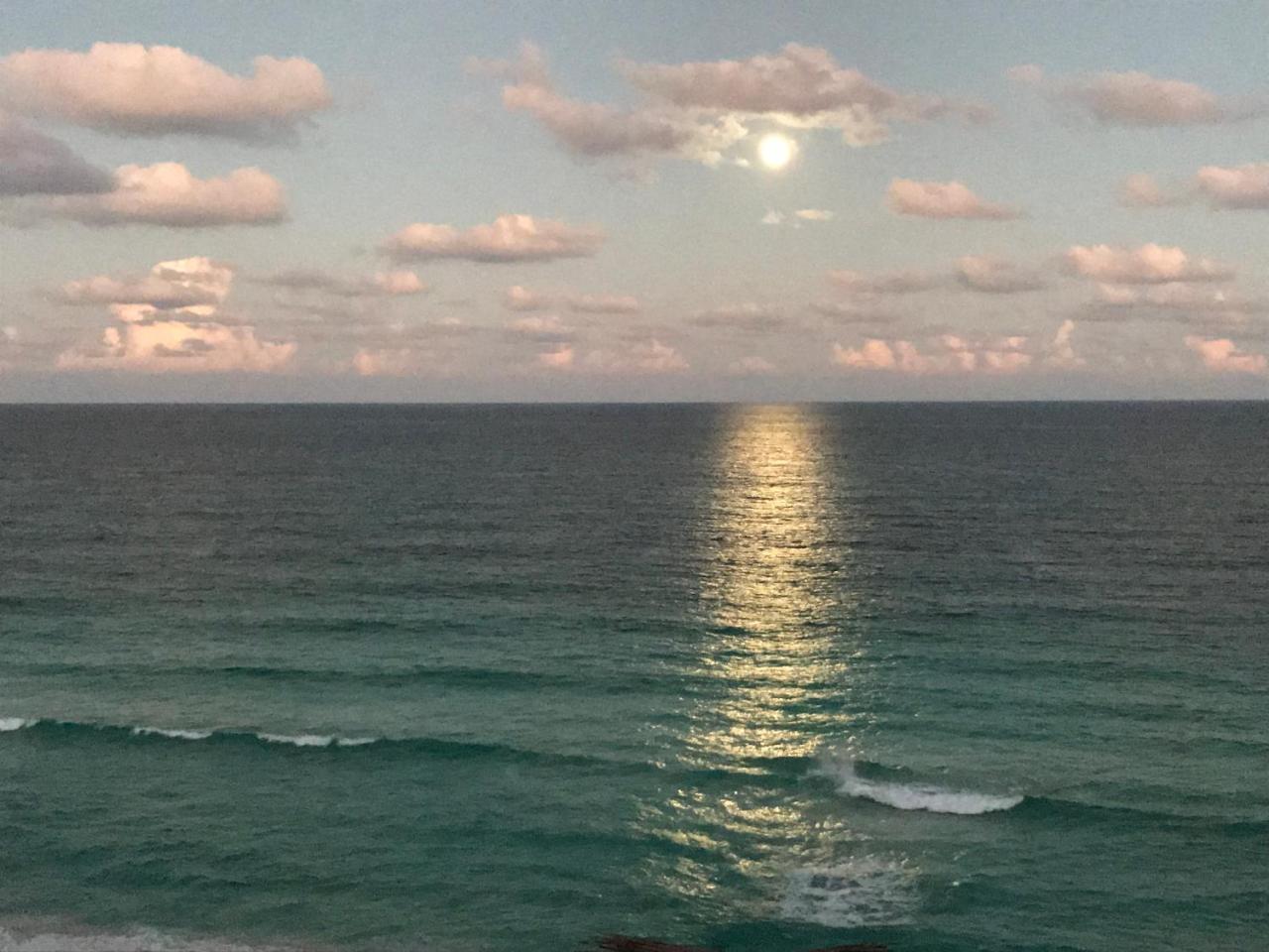 Ocean View Apartment Cancún Eksteriør billede